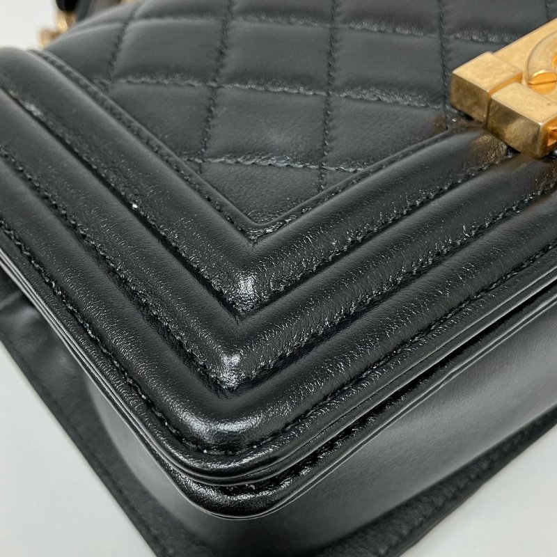 △ Chanel 香奈兒 Boy Black Calfskin Gold Tone Ruthenium-Finish Metal Chain Shoulder Bag No.22 A67085 黑色小牛皮金色鍍釕金屬鏈條肩背袋 No.22 A67085 -257025031-13