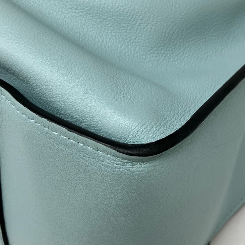 △ Loewe 羅意威 Hammock Light Blue Calfskin Shoulder Bag 淺藍色小牛皮肩背袋 -257024902-11