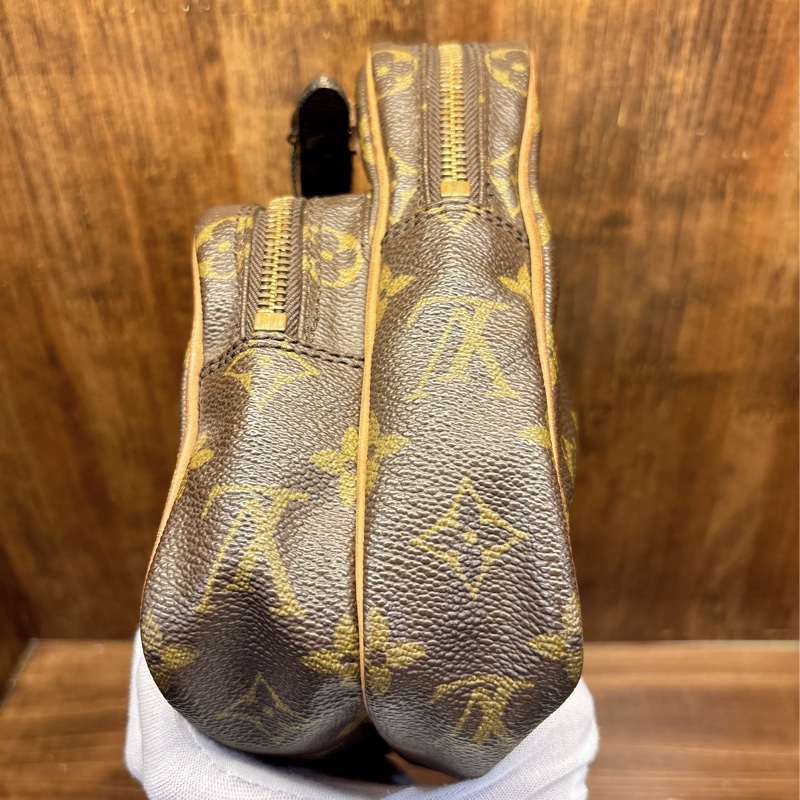 Louis Vuitton Monogram 斜挎包-2