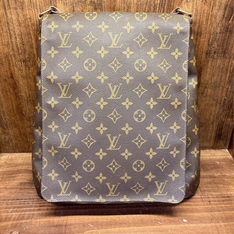 Louis Vuitton Monogram 斜挎包