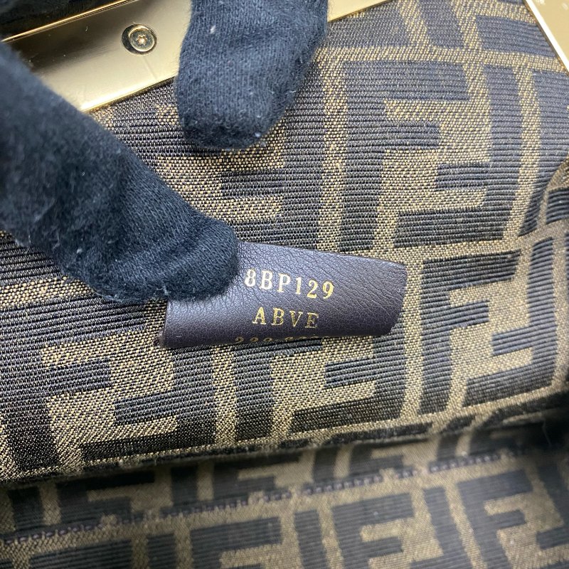 △ Fendi 芬迪 First Green Calfskin Shoulder Bag 8BP129 綠色小牛皮肩背袋 8BP129 -257025093-16