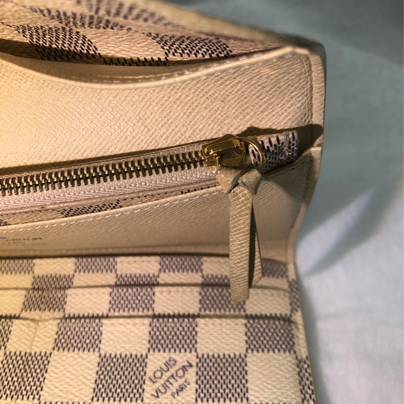 LV Damier Azur Sarah 白棋盤長夾XB534-40