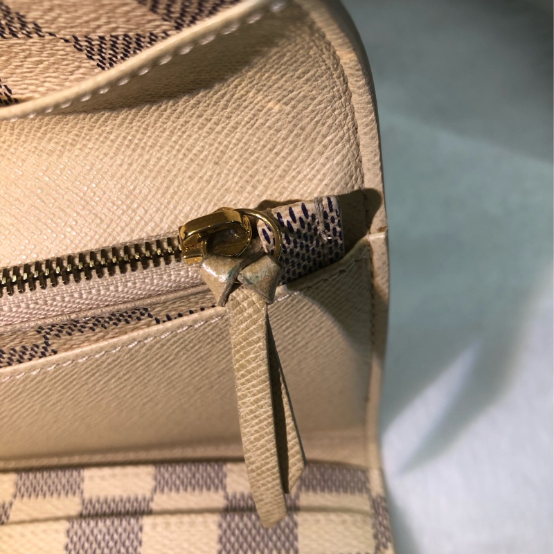 LV Damier Azur Sarah 白棋盤長夾XB534-41