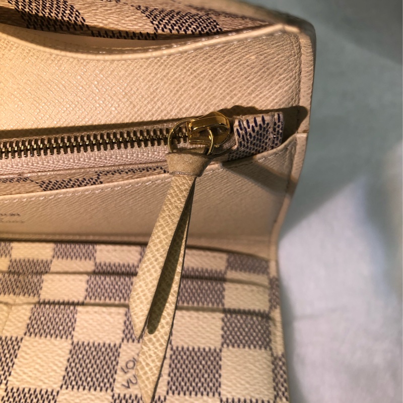 LV Damier Azur Sarah 白棋盤長夾XB534-42