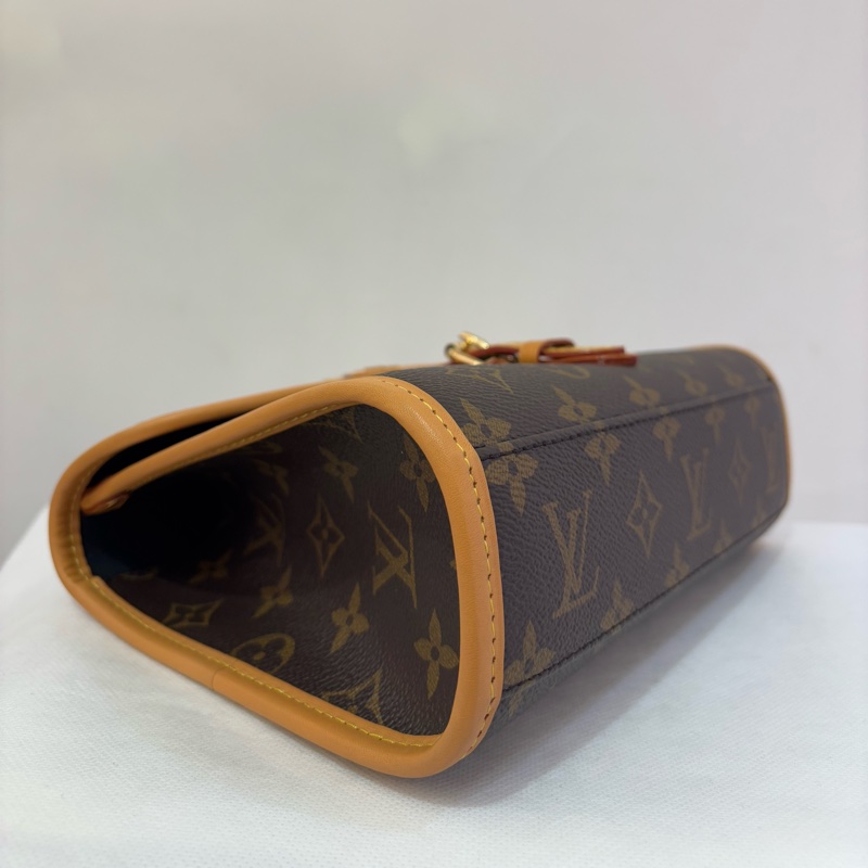 LV(M)IVY 梯形掀蓋二用包-7