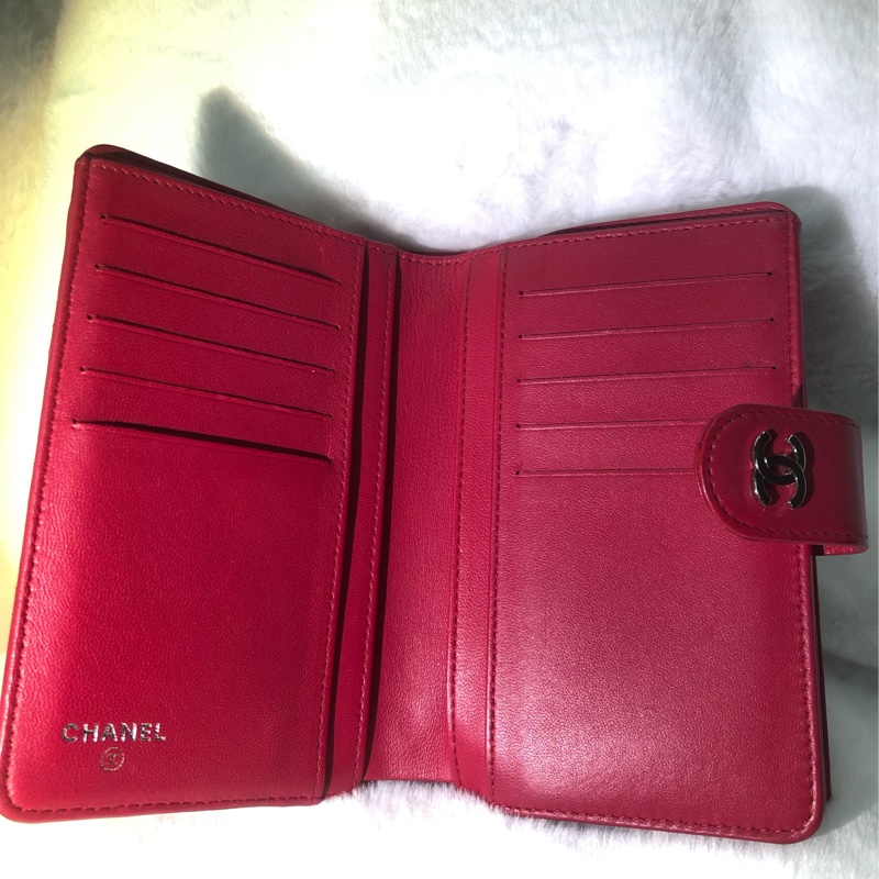 CHANEL 紅色菱格紋羊皮中夾XB010-40