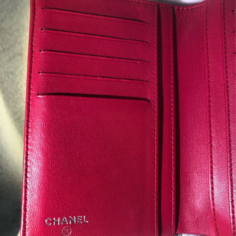CHANEL 紅色菱格紋羊皮中夾XB010-41