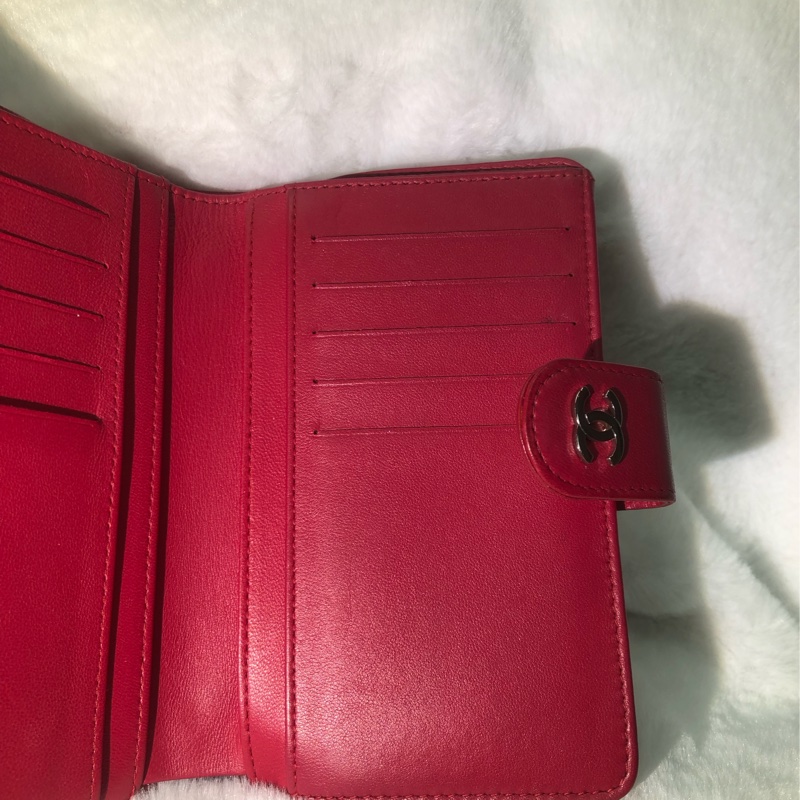 CHANEL 紅色菱格紋羊皮中夾XB010-42