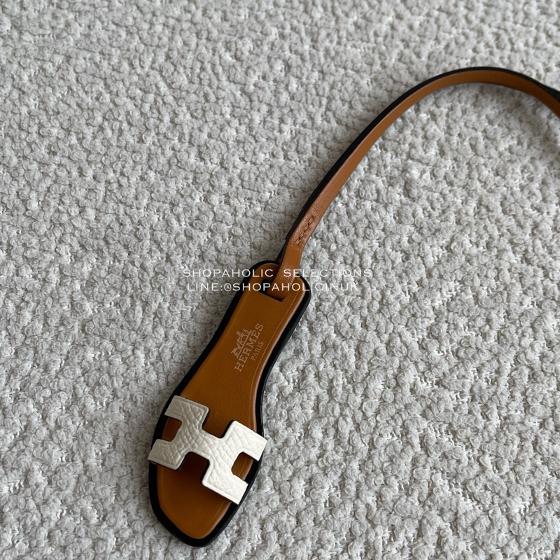 Hermes Oran nano charm白色拖鞋吊飾-1