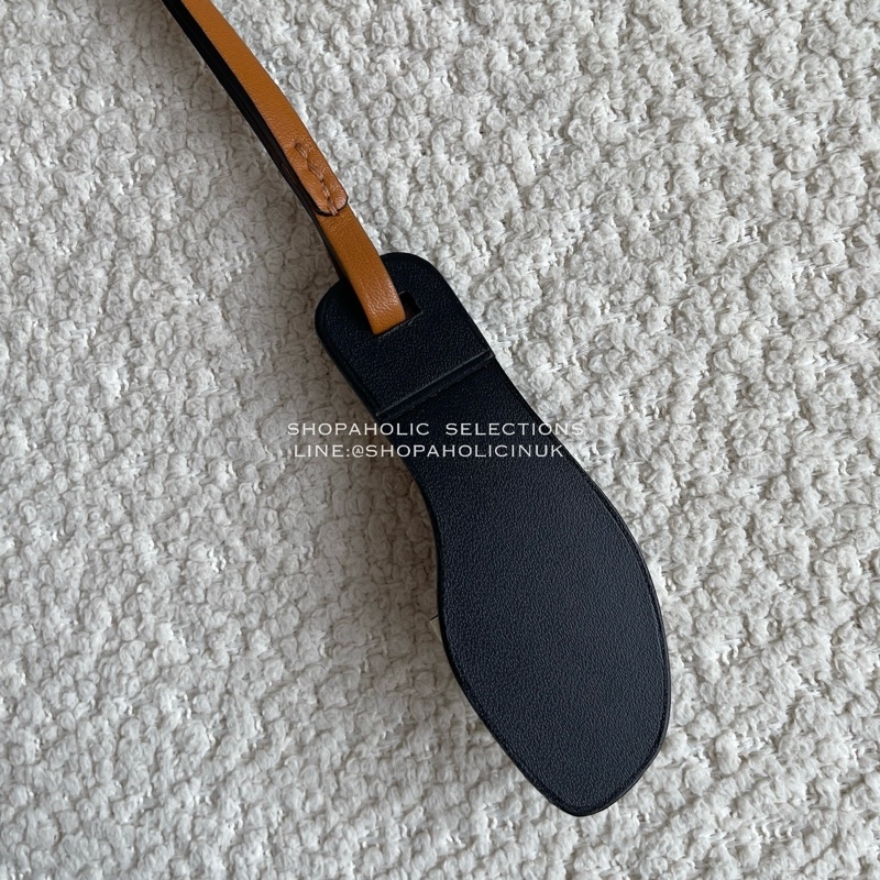 Hermes Oran nano charm白色拖鞋吊飾-2