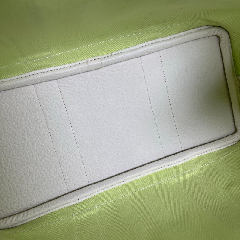 HERMES Y刻 白/綠拚色帆布GP30手提包-5