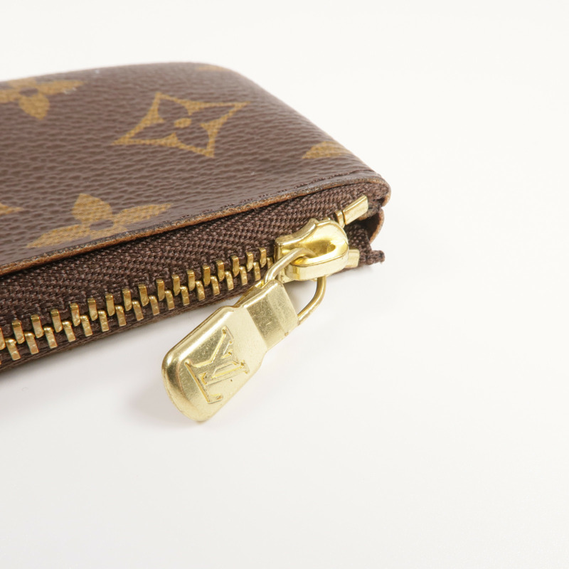 LOUIS VUITTON Monogram Key Pouch金扣鎖匙包-11