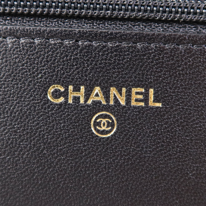 CHANEL 牛皮皮革WOC Wallet On Chain金扣鏈帶肩背袋-6