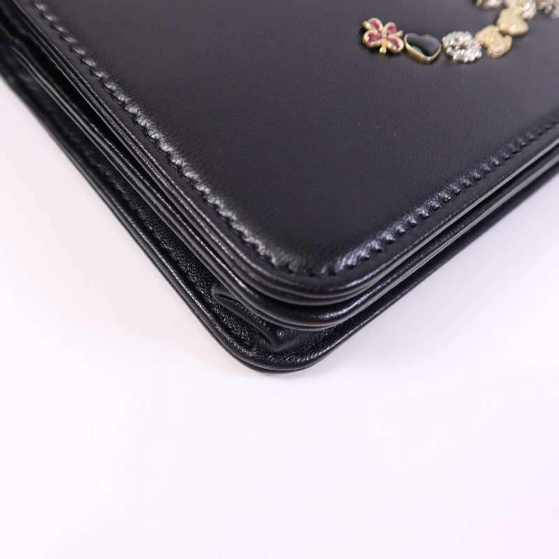 CHANEL 牛皮皮革WOC Wallet On Chain金扣鏈帶肩背袋-10