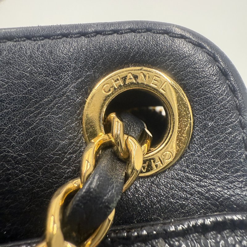 Chanel Leather handbag 28開 黑金相機包-14