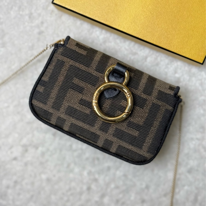 全新Fendi小法棍小廢包-2