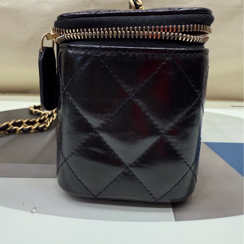 Chanel 香奈儿 24B黑金油蜡皮 化妆长盒子链条包 芯片款-5