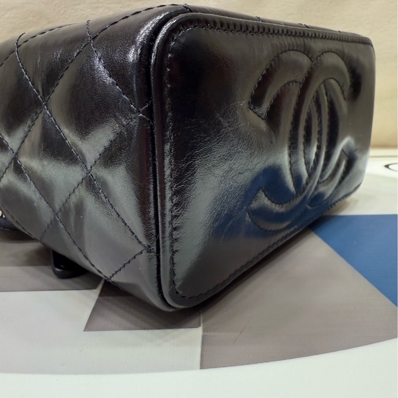 Chanel 香奈儿 24B黑金油蜡皮 化妆长盒子链条包 芯片款-7