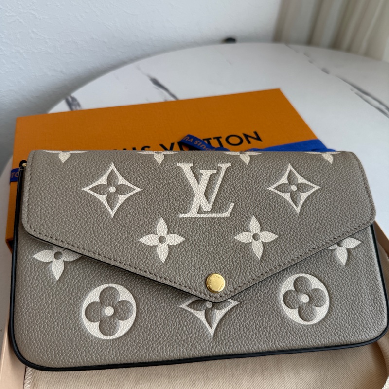 Lv斑鳩灰三合一鏈包-0