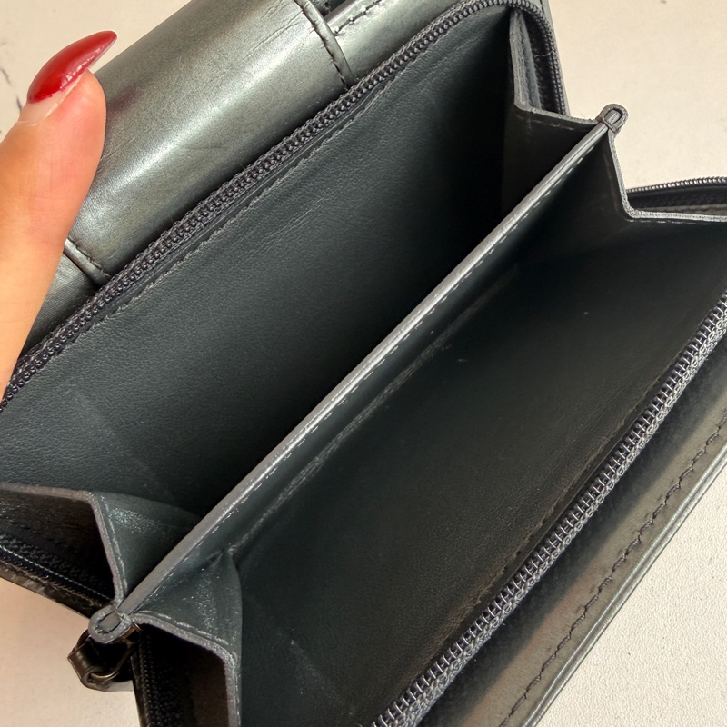 Chanel中夾灰色漆皮-14