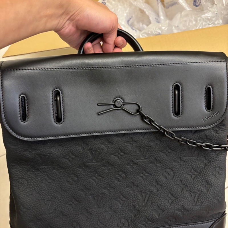 👜 Louis Vuitton Steamer PM｜黑色 Taurillon 皮-1