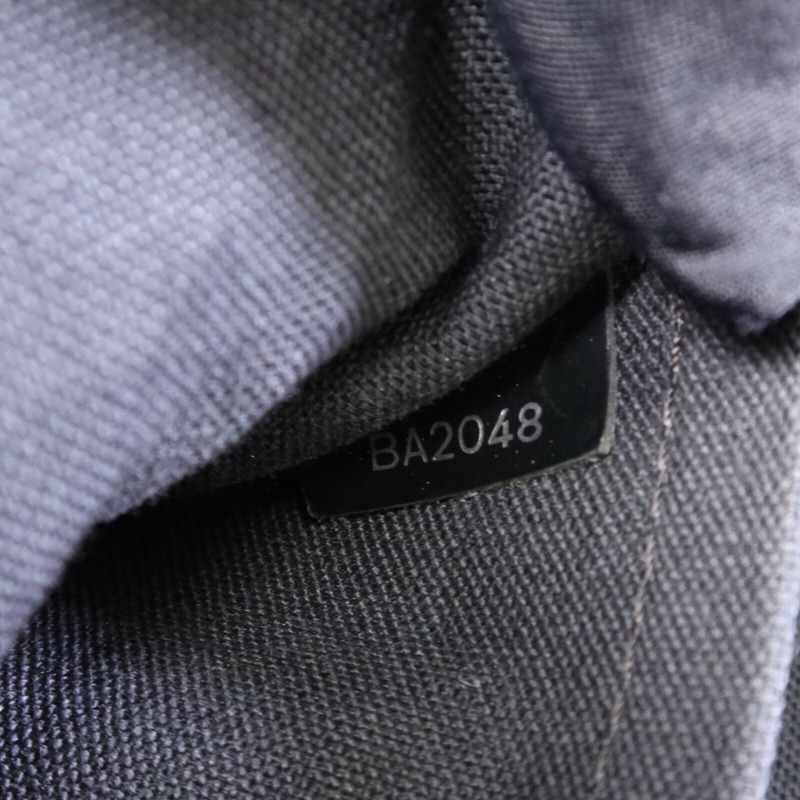 LOUIS VUITTON Taiga皮革Andrei銀扣肩背袋-8