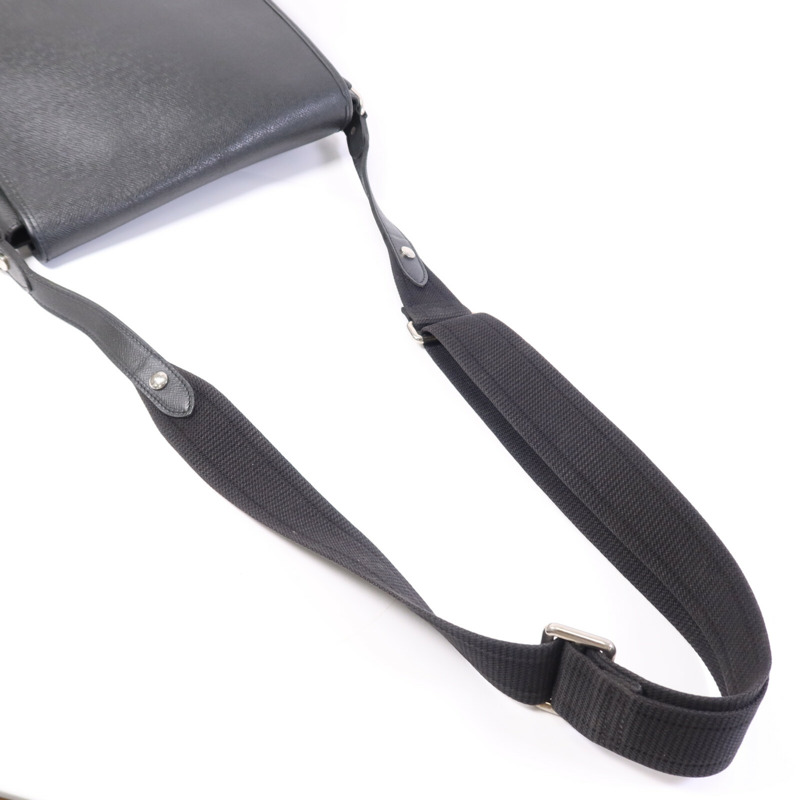 LOUIS VUITTON Taiga皮革Andrei銀扣肩背袋-9