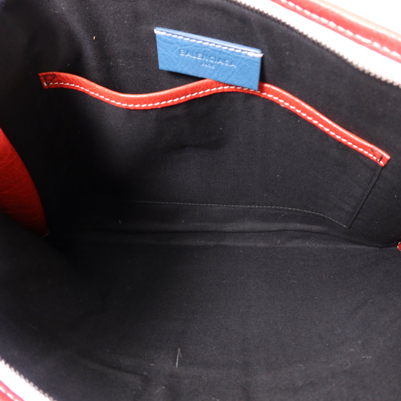 BALENCIAGA 牛皮皮革Clutch銀扣手拿包-4