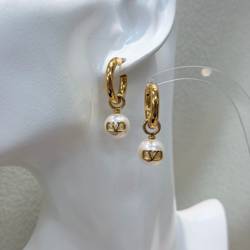 Valentino 金色Vlogo 珍珠垂吊耳環XB956-0