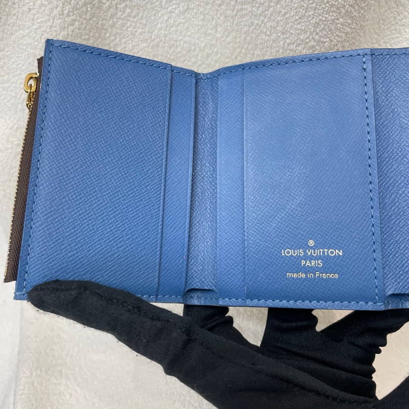 LV Zoé Monogram 老花拼藍色三摺短夾 XB721-12