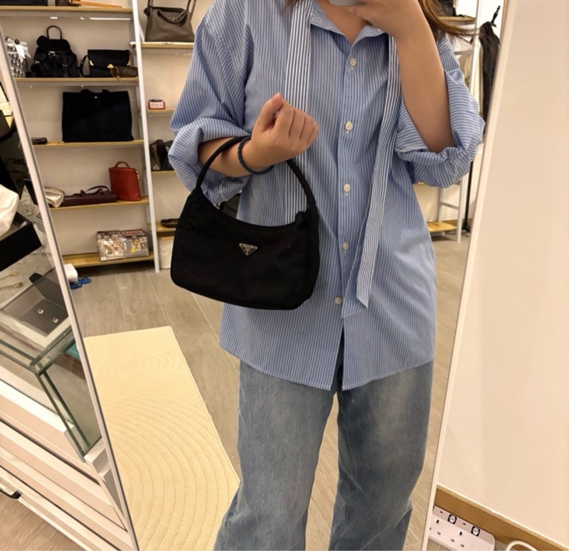 Prada 經典 Hobo 手提包-18