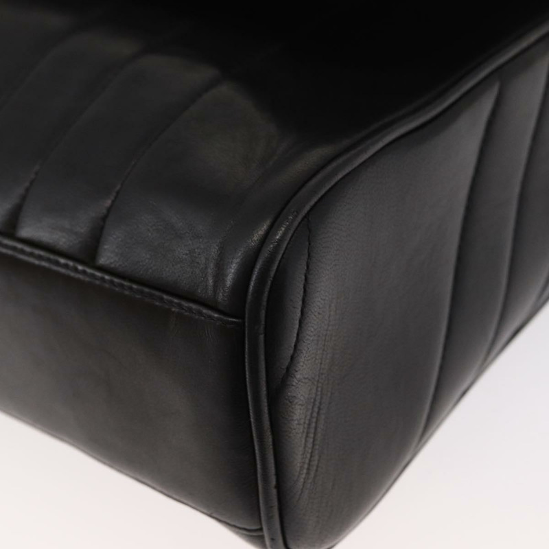 【日本直送】香奈兒新款 Mademoiselle 羊皮肩包 黑色 銀色 CC 標誌 正品 ka096V-13