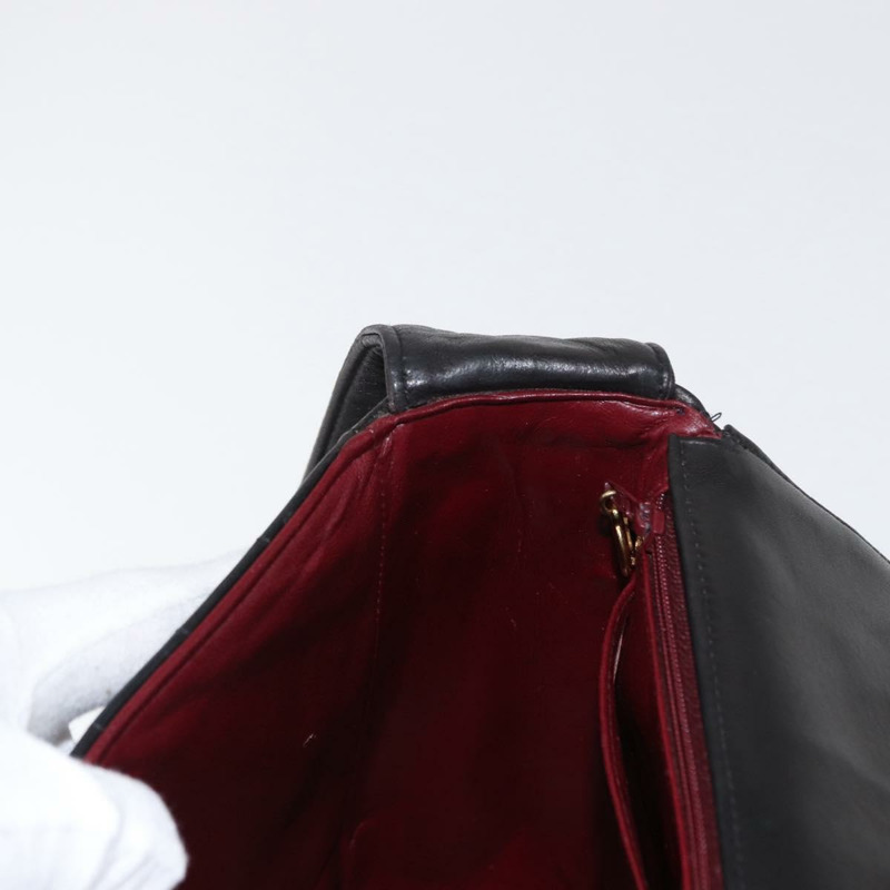 【日本直送】香奈兒新款 Mademoiselle 羊皮肩包 黑色 銀色 CC 標誌 正品 ka096V-21