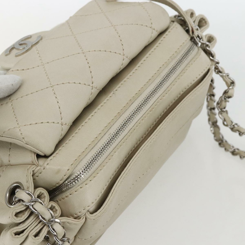 【日本直送】香奈兒 (CHANEL) 絎縫鏈條單肩背包,象牙皮革,銀色雙C標誌,貨號 157281SAV-5