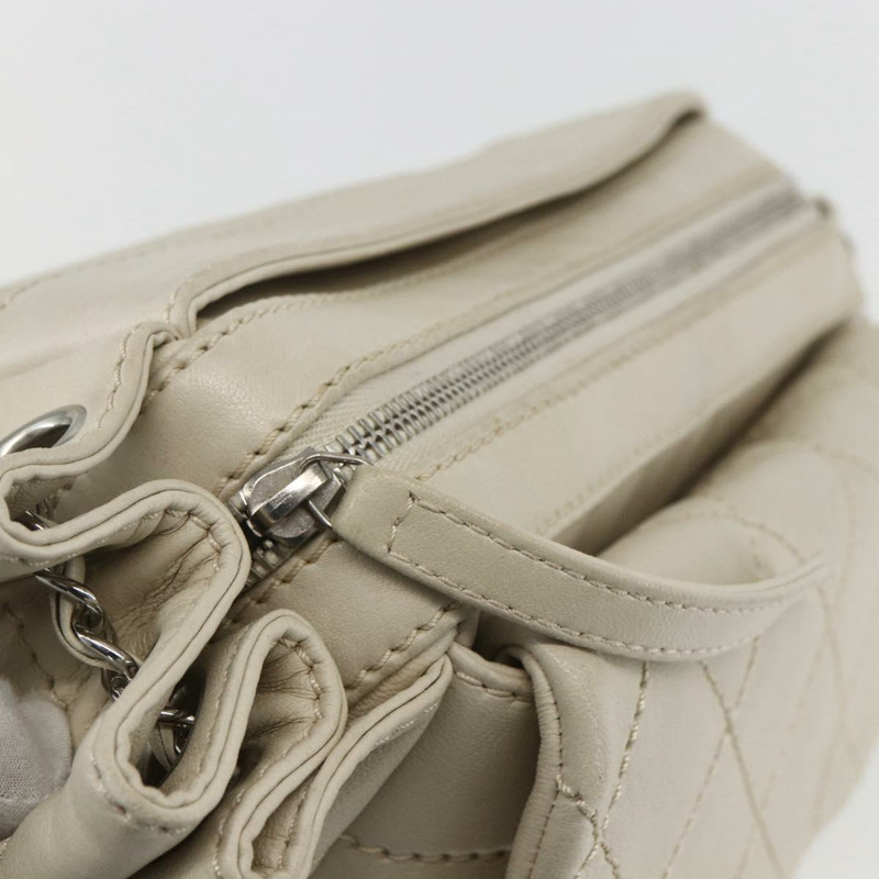 【日本直送】香奈兒 (CHANEL) 絎縫鏈條單肩背包,象牙皮革,銀色雙C標誌,貨號 157281SAV-8