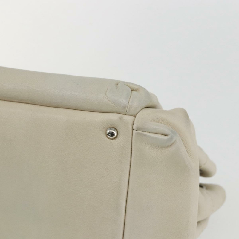 【日本直送】香奈兒 (CHANEL) 絎縫鏈條單肩背包,象牙皮革,銀色雙C標誌,貨號 157281SAV-15