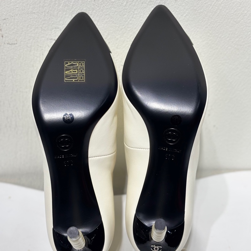 香奈兒Chanel 拼色小香風珍珠跟37碼99 新閒置未使用-4