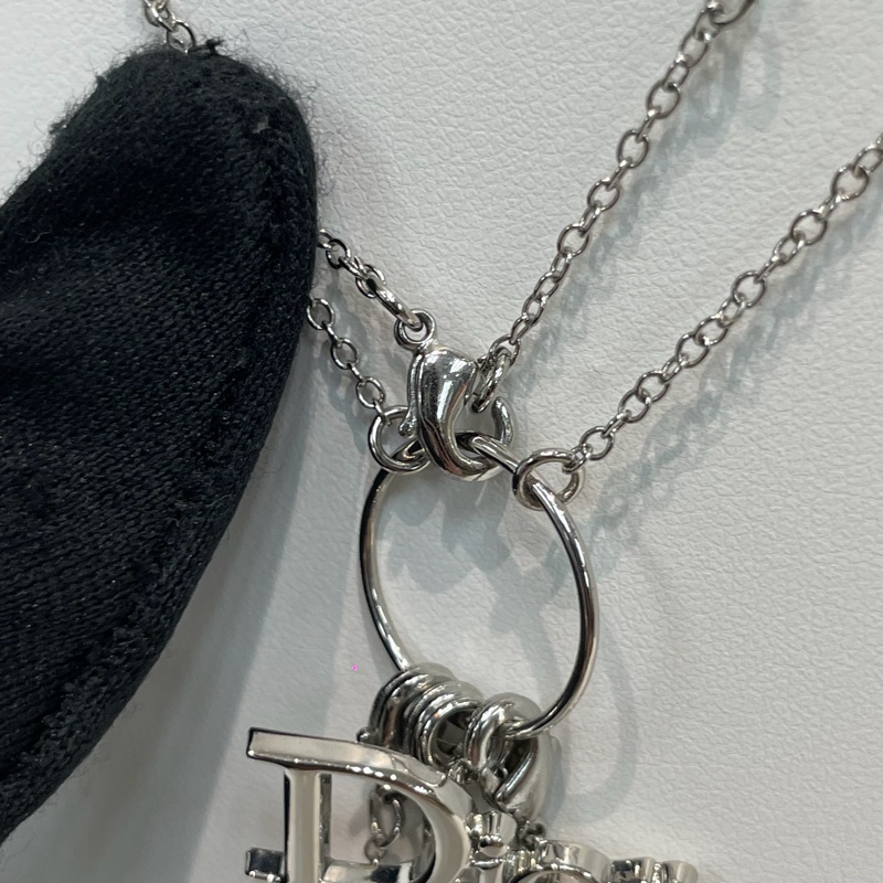 Dior 銀色可拆卸掛飾雙層長項鏈 XB051-4