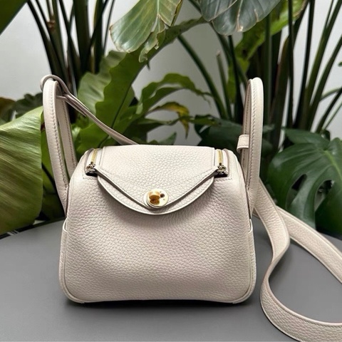 Hermes 冰川白mini Lindy金扣 TC皮 U刻