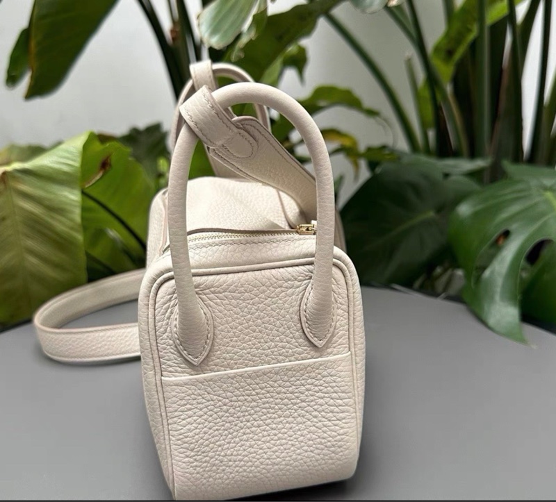 Hermes 冰川白mini Lindy金扣 TC皮 U刻-3