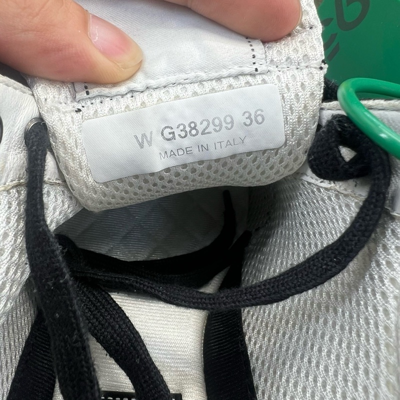 香奈兒 雙C 黑白 運動鞋 碼數 36 99 新-7