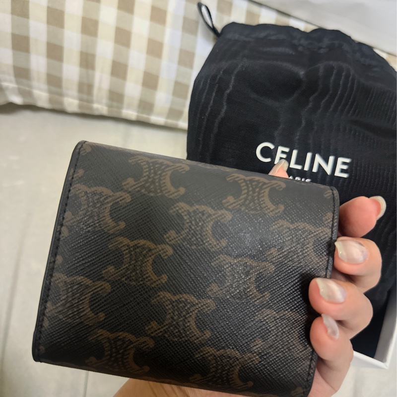 CELINE TRIOMPHE標誌印花小號翻蓋錢包-1