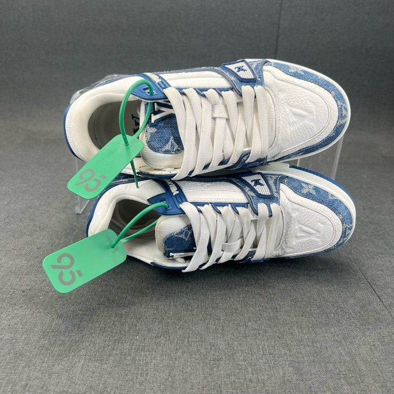 lv trainer 白藍牛仔 36 碼 99 新-4