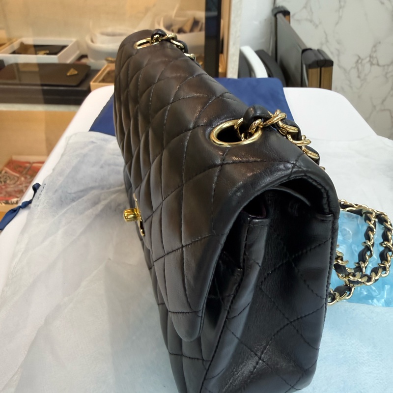 Chanel 香奈兒cf小號黑色羊皮雙蓋金扣鏈條包,鐳射11開-1