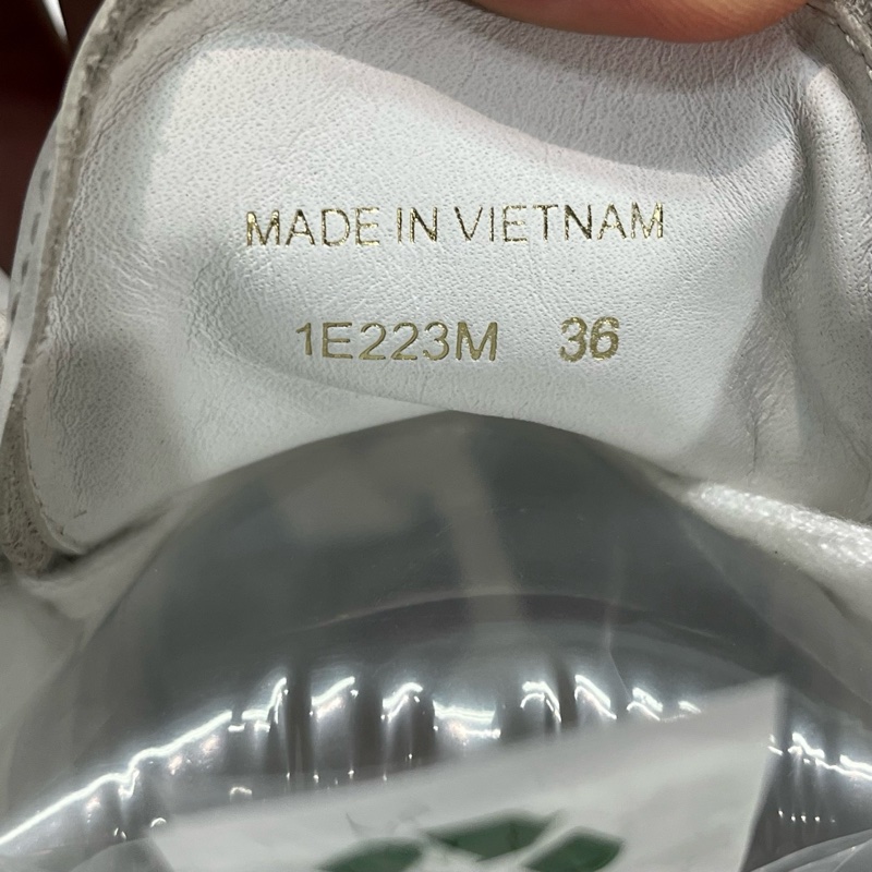 98新 PRADA 普拉達 粉標小白鞋/尺碼 36碼/輕微使用/-4