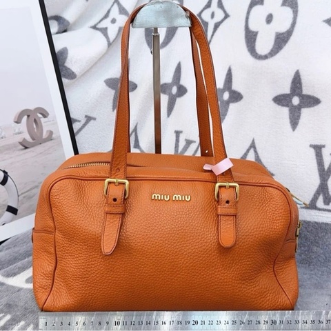 Miu miu 棕色保險齡球包