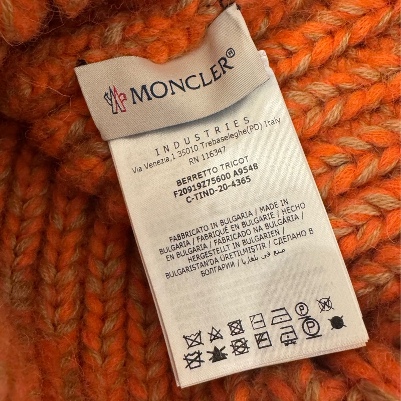 Moncler橘色毛球毛帽 可愛又保暖❤️❤️-4