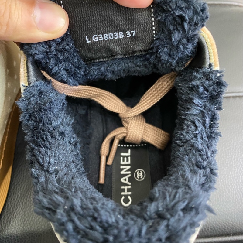 Chanel/香奈兒 全新卡其色麂皮絨板鞋 橡膠底 內里帶絨 37碼-5