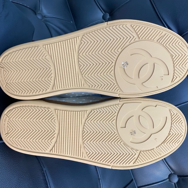 Chanel/香奈兒 全新卡其色麂皮絨板鞋 橡膠底 內里帶絨 37碼-8