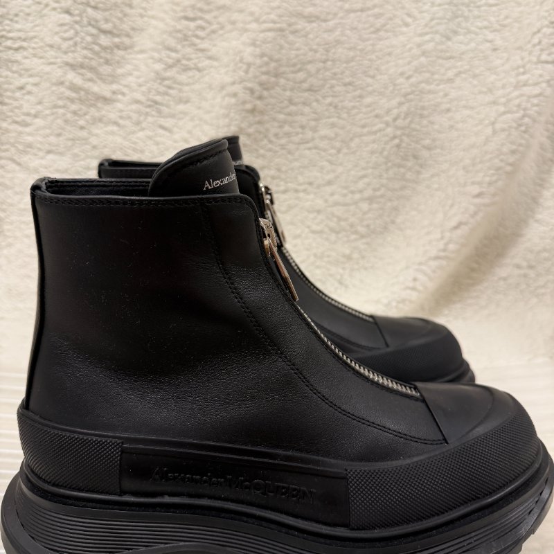Alexander McQueen Tread Slick 黑色小牛皮拉鍊靴37號 99新配件塵袋-2